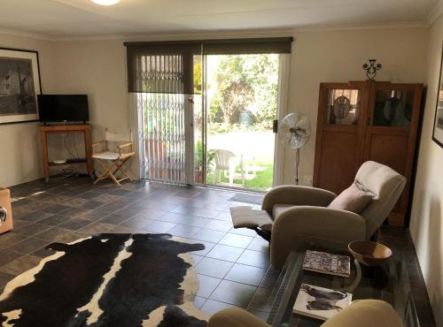 Mos Place studio apartment