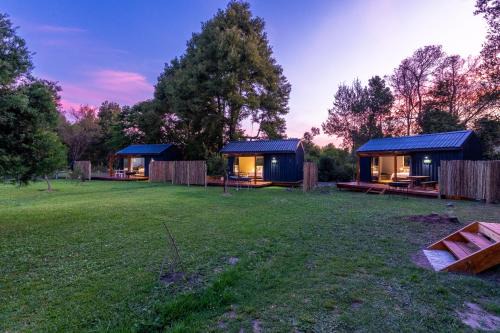 Moss & Moon Cabins