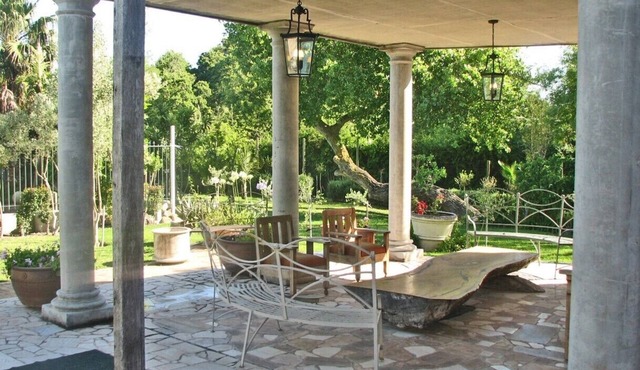Mulberry Manor Constantia - A Contemporary Luxury Villa