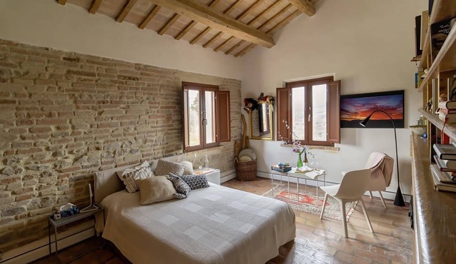 Multi-bed room for 3 guests with 16m² in Serra de' Conti (AN) (272676)
