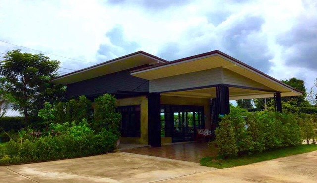 Na Kabin Resort