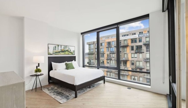 Nationals Park Retreat | Family Stay Close to Top Attractions & Museums
