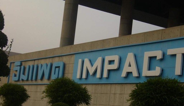 Near IMPACT Challenger Bangkok Thailand can walk