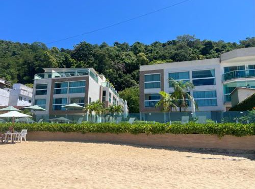 Nehillbeachflat