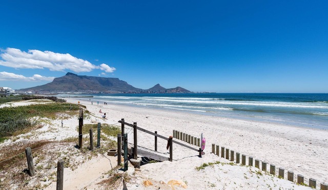 Neptune Isle 9 - Two Bedroom Apartment, Sleeps 4