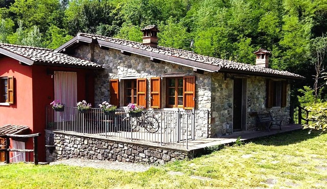 New! Charming Restored Mill, Private Pool, olive grove, walk facilities, river.