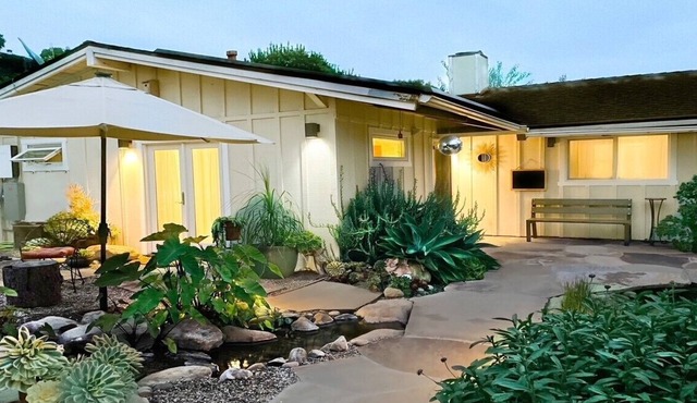 New Listing Monthly, Mesa Gardens, 2 Bed Home w/Private Jacuzzi & Koi Pond