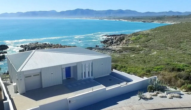 New spectacular villa by the sea nWhale watching from the terrace