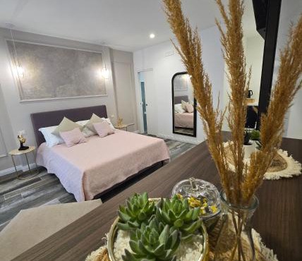 Ni-lù Room's