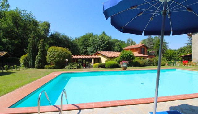 Nice apartment for 6 people with WIFI and pets allowed