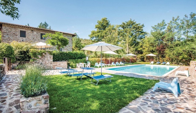 Nice apartment in Greve In Chianti FI
