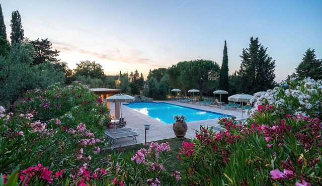 Nice apartment for 4 guests with pool, A/C, WIFI, TV, pets allowed and panoramic view