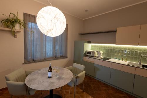 Nidin Apartments