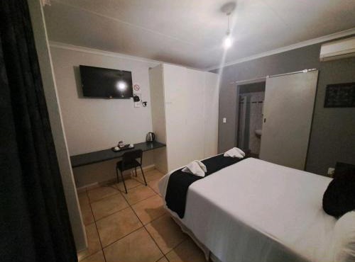Nikita Portuguese Restaurant and Motel