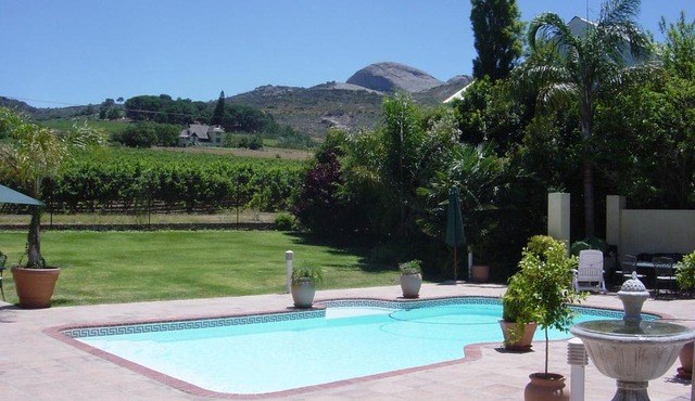 Oak Tree Lodge