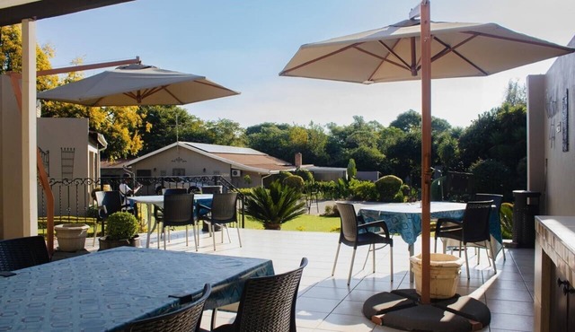 Oaklands inn and Conference centre