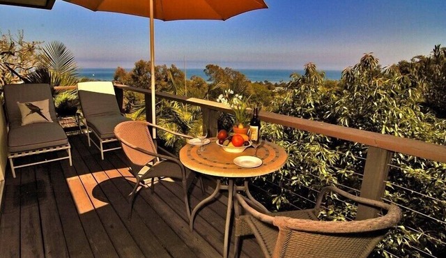 OCEAN VISTA Features Beautiful Ocean And Pond View, Downtown!