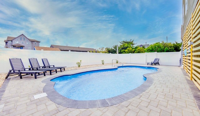 Oceanview Dog Friendly Home w/Private Pool & Hot Tub. Your Vacation Safe Haven!