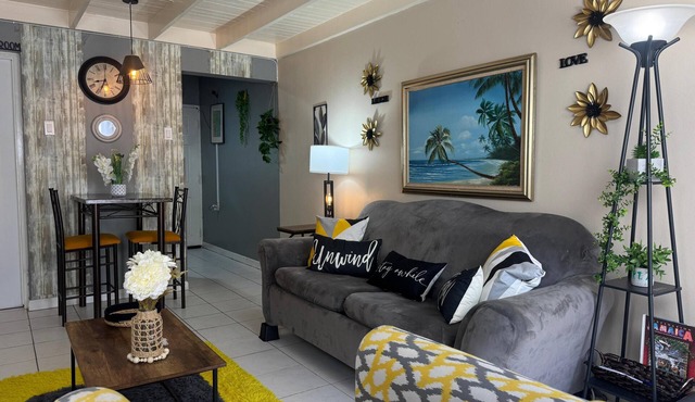 Ocho Rios! SUMMER SALE $119USD! The Beachside Eden - Come stay a while!