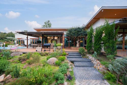 Olive Hill Pool Villa Khaoyai