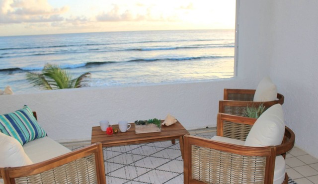 ON the Beach.With a VIEW! The 2 bedroom condo. The Beachfront Princesse