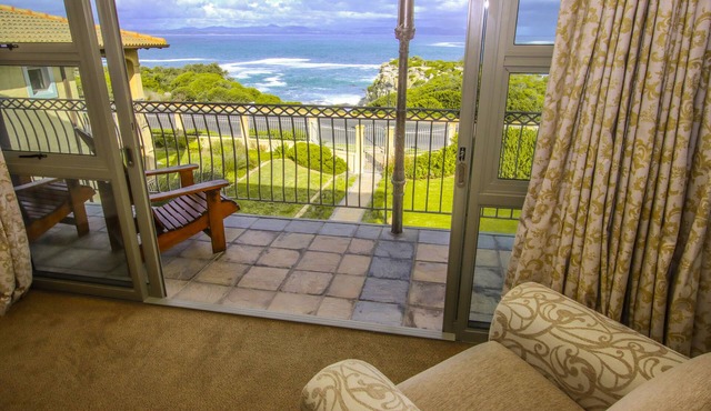 On the Cliff Guest House