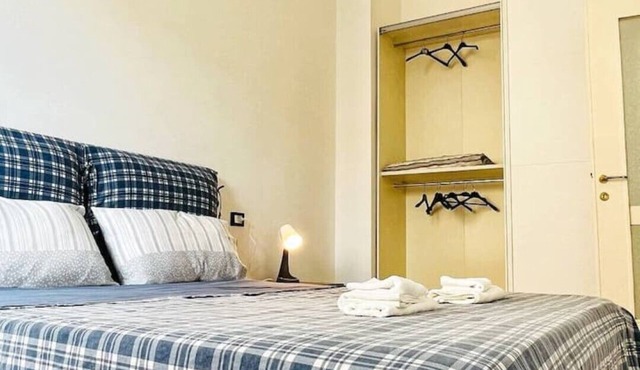 one bedroom apartment with parking, 5 minutes walk from piazzale Arnaldo