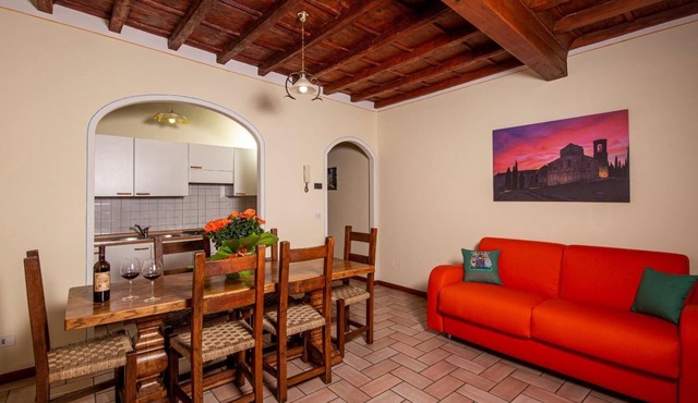 One Bedroom Apartment