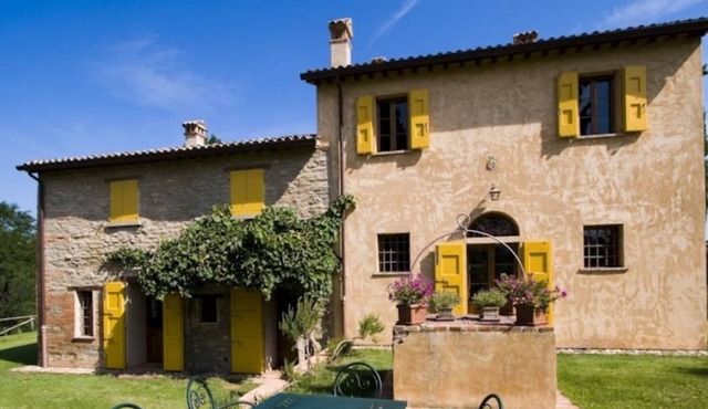Ovello, farmhouse in a splendid position