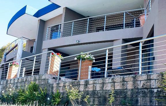 Over The Moon Guesthouse