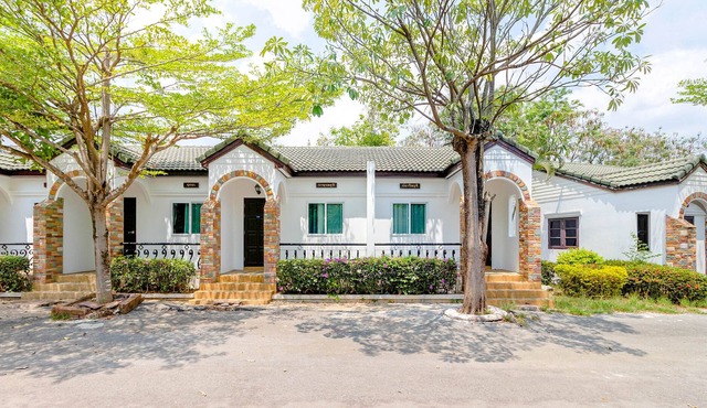 OYO 863 Davikarn Resort