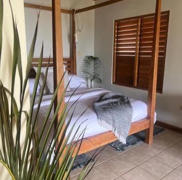 Paradise Point Villas