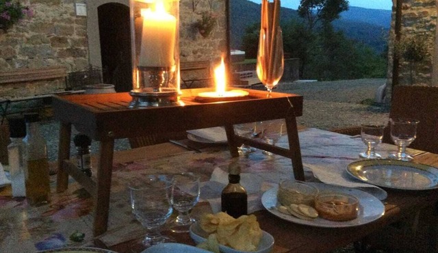 Peaceful, comfortable retreat in glorious mountainous surroundings.