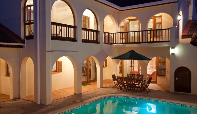 Penguino Guesthouse