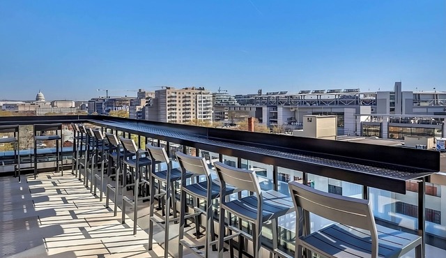 Pet-Friendly Property in Riverfront District! 4 Great Units, Rooftop Lounge, Bar