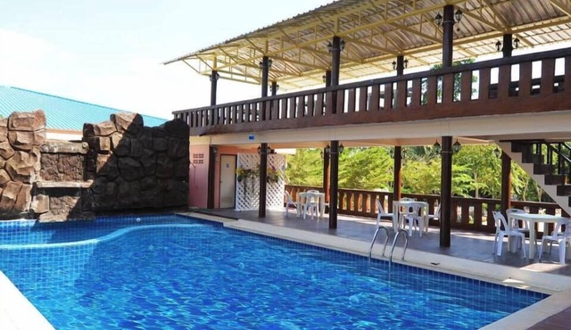 Phuranya Resort