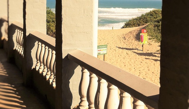 Pili Pili Beach Cabanas