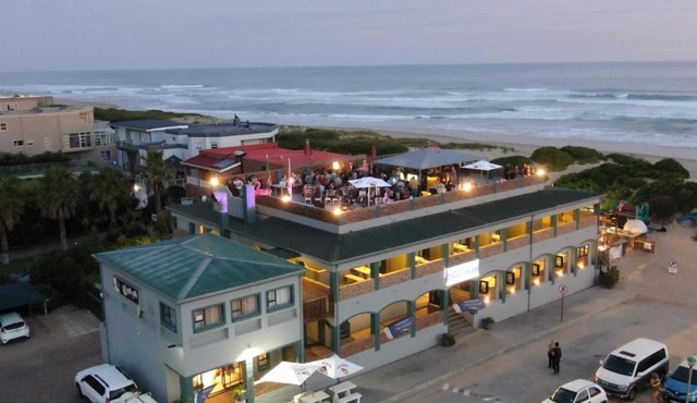Pili Pili Beach Cabanas