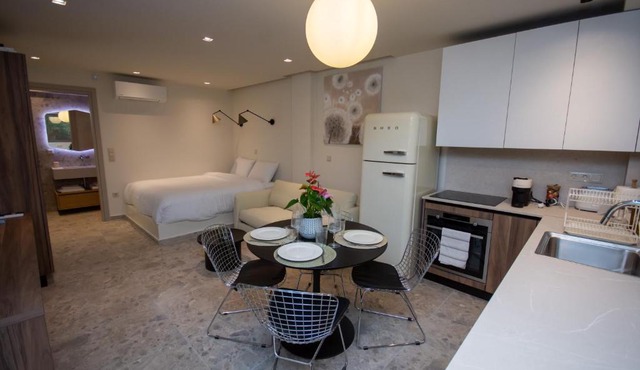 Pixie Studio Athens