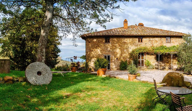 Podere Villole All Apartments Package Welcome to the heart of Tuscany.