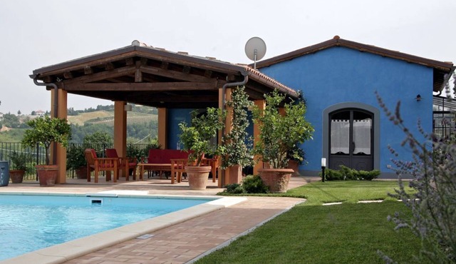 Poggio Montali Nestled among vineyards and olive groves - unit 3
