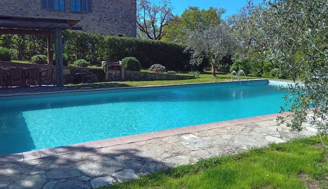 Portion Farmhouse nestled in the heart of Chianti with private pool,