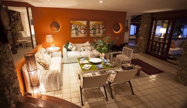 Pousada Casa do Bicho Preguiça - 14 rooms, ideal for groups and families.