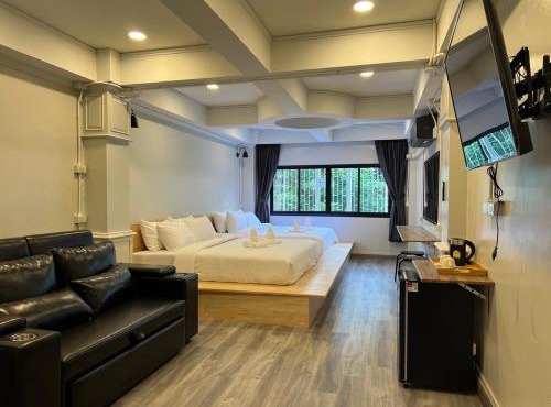 Pratunam Family House 2