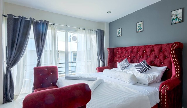 PREMIUM 1-bedroom villa with AC in perfect HEART OF THAILAND BANGKOK