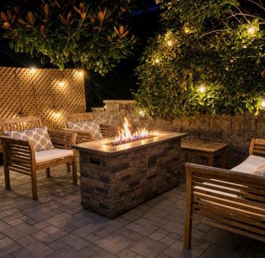 Private Bright Garden Suite in Pemberton Heights