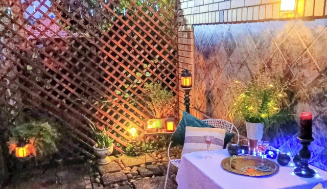Private cottage, sleeps 2, perfect for work & play