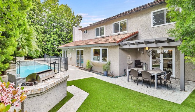 Private, Spacious Retreat in Westlake w/ Pool + Spa