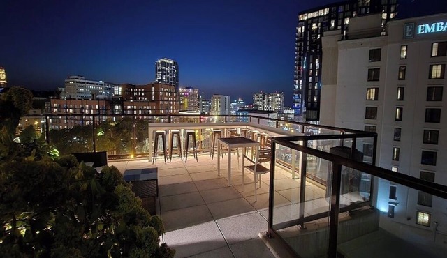 Private Suite A - Music Row - Luxury Shared Living in Nashville - Gym/Pool
