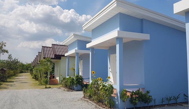 PT House Resort